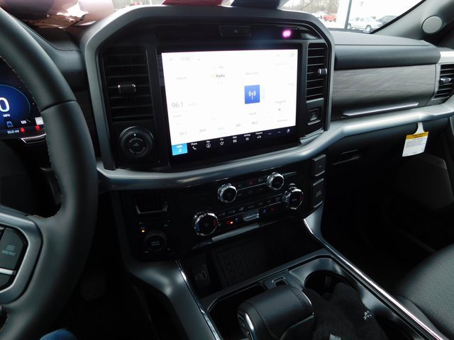 New 2026 Ford F150 Lariat w/ Equipment Group 502A High image 36