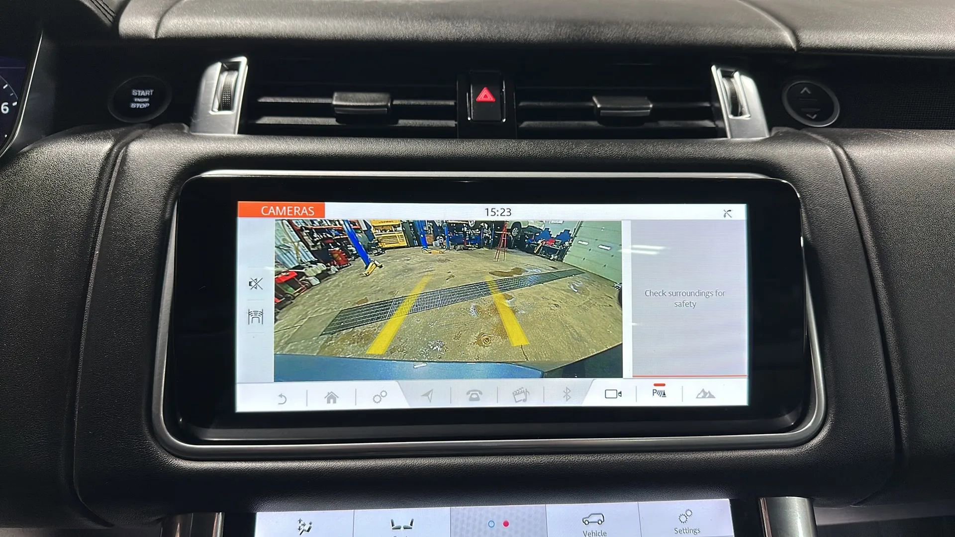 Used 2019 Land Rover Range Rover Sport HSE Dynamic image 25
