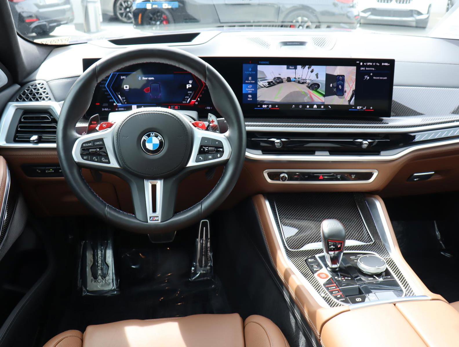 Used 2024 BMW X6 M Competition w/ Executive Package image 9