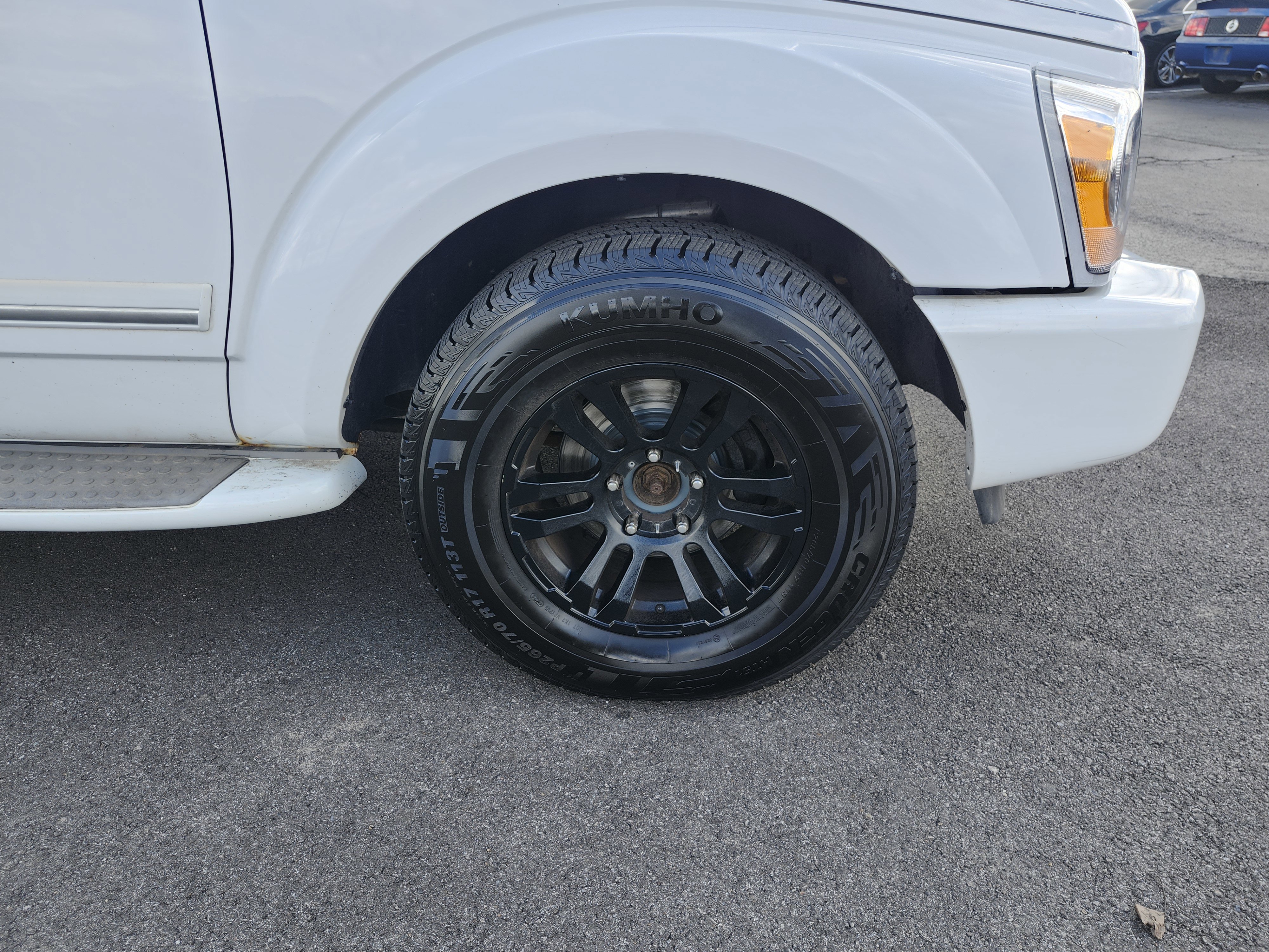 Used 2004 Dodge Durango Limited image 10