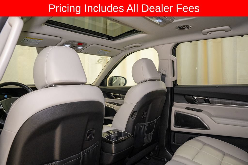 Certified 2025 Kia Telluride EX FWD image 10