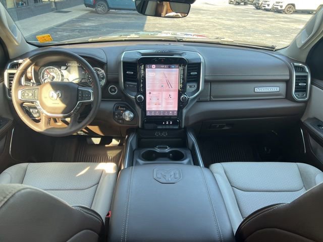 Used 2025 RAM 1500 Laramie AWD/4WD image 22