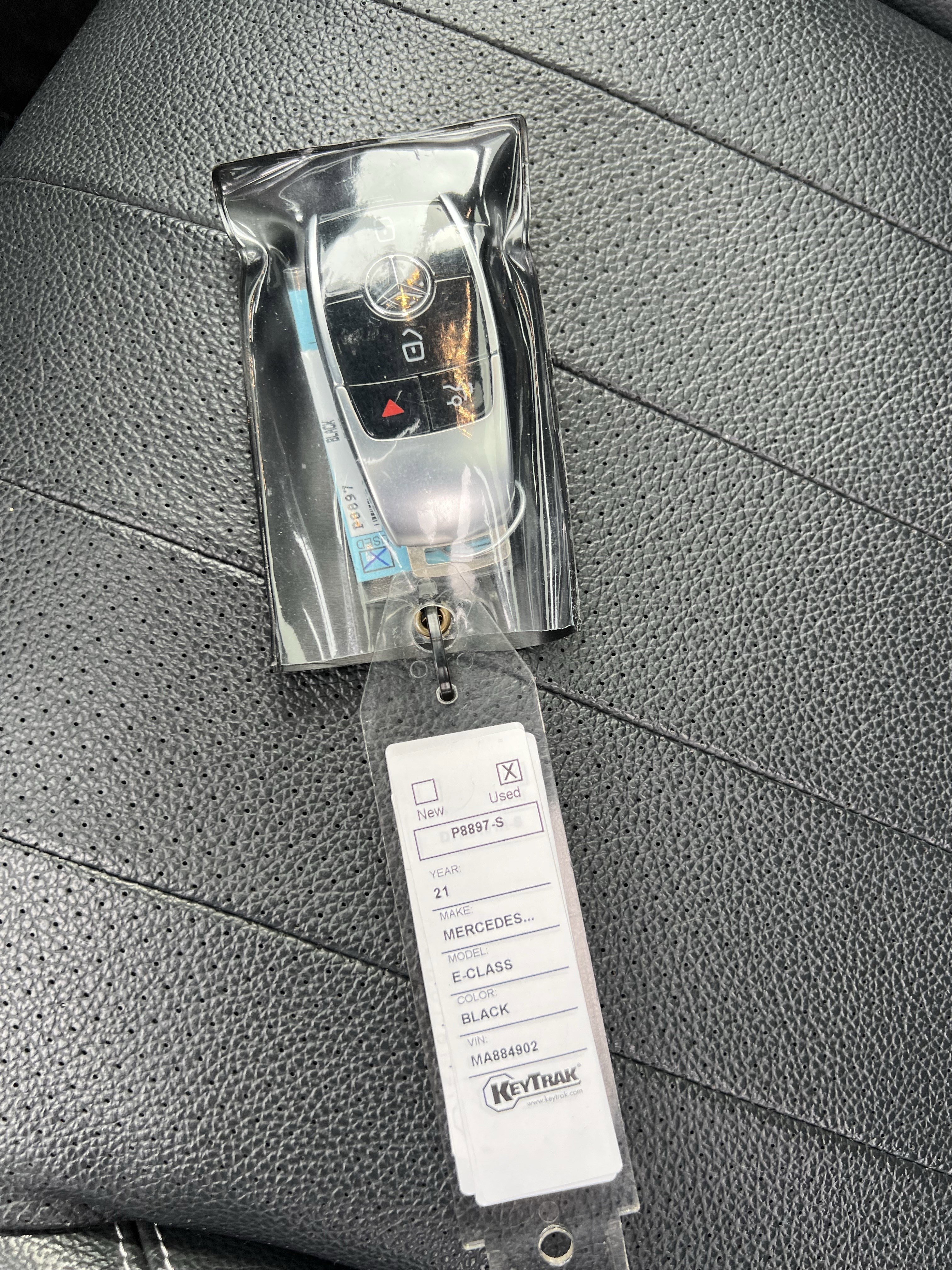 Certified 2021 Mercedes-Benz E 350 4MATIC Sedan image 38