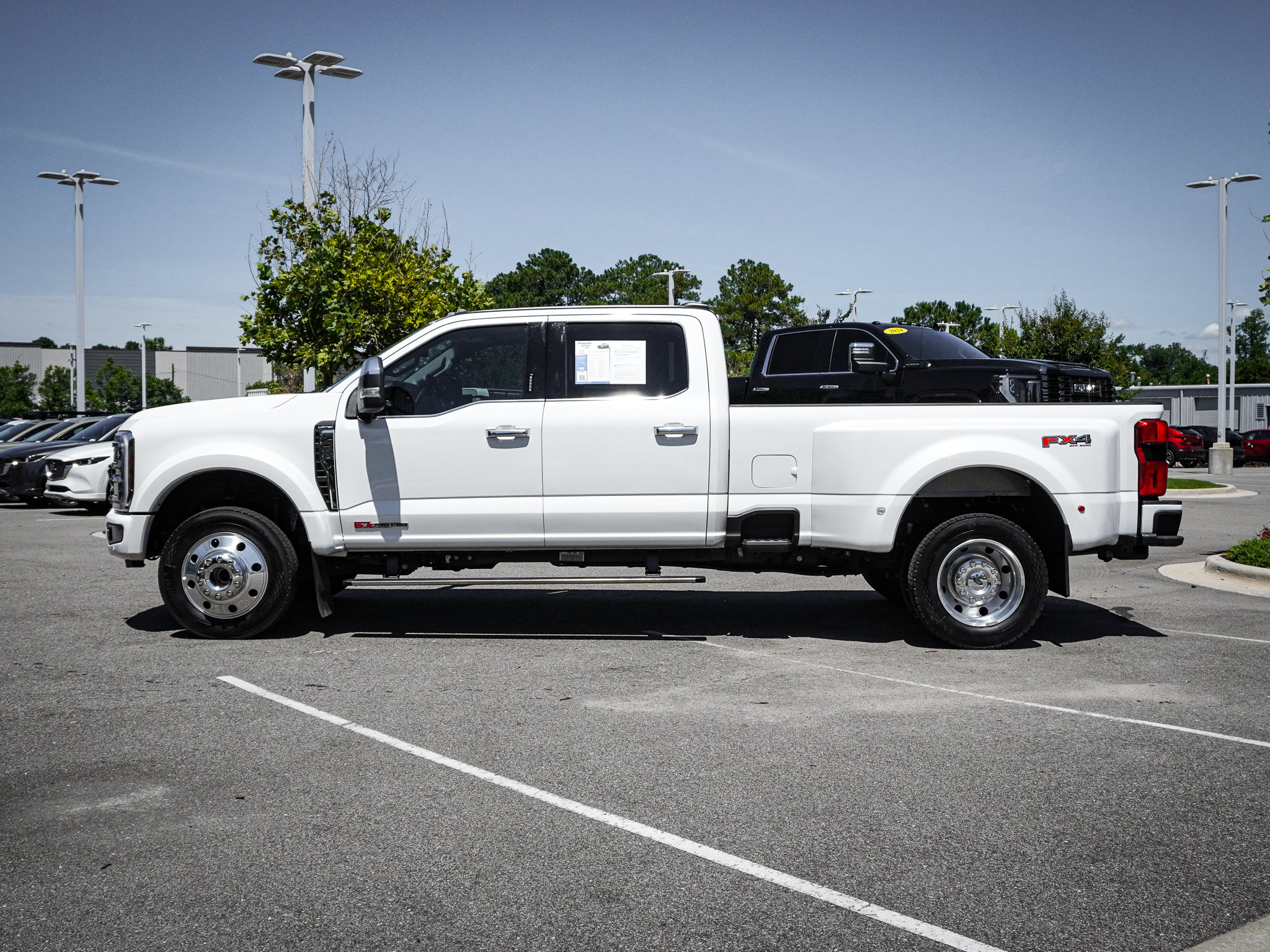 Used 2024 Ford F450 Limited w/ FX4 Off-Road Package AWD/4WD image 7