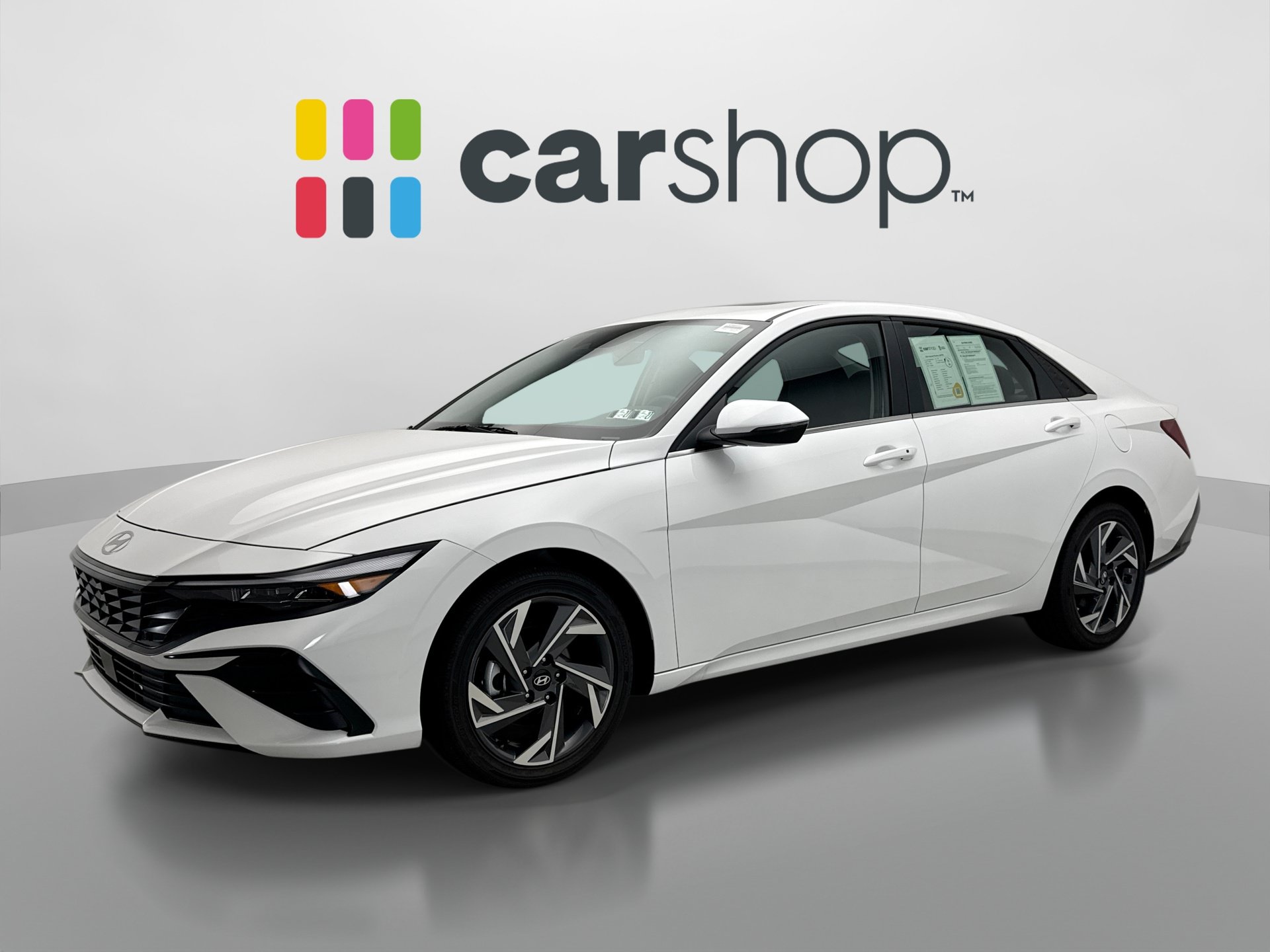 Used 2026 Hyundai Elantra Limited FWD image 2
