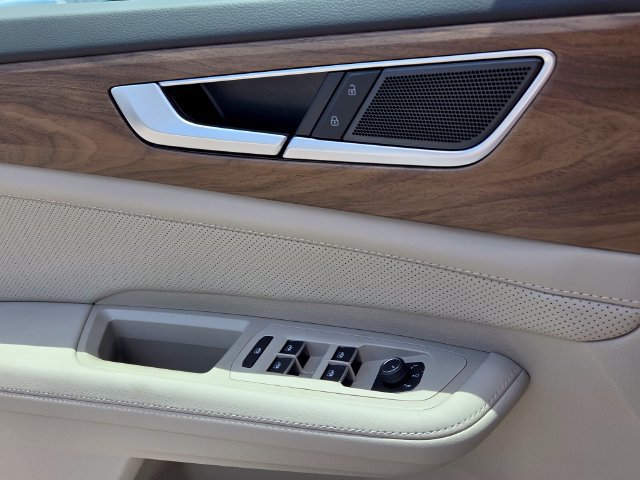 New 2026 Volkswagen Atlas SE FWD image 27