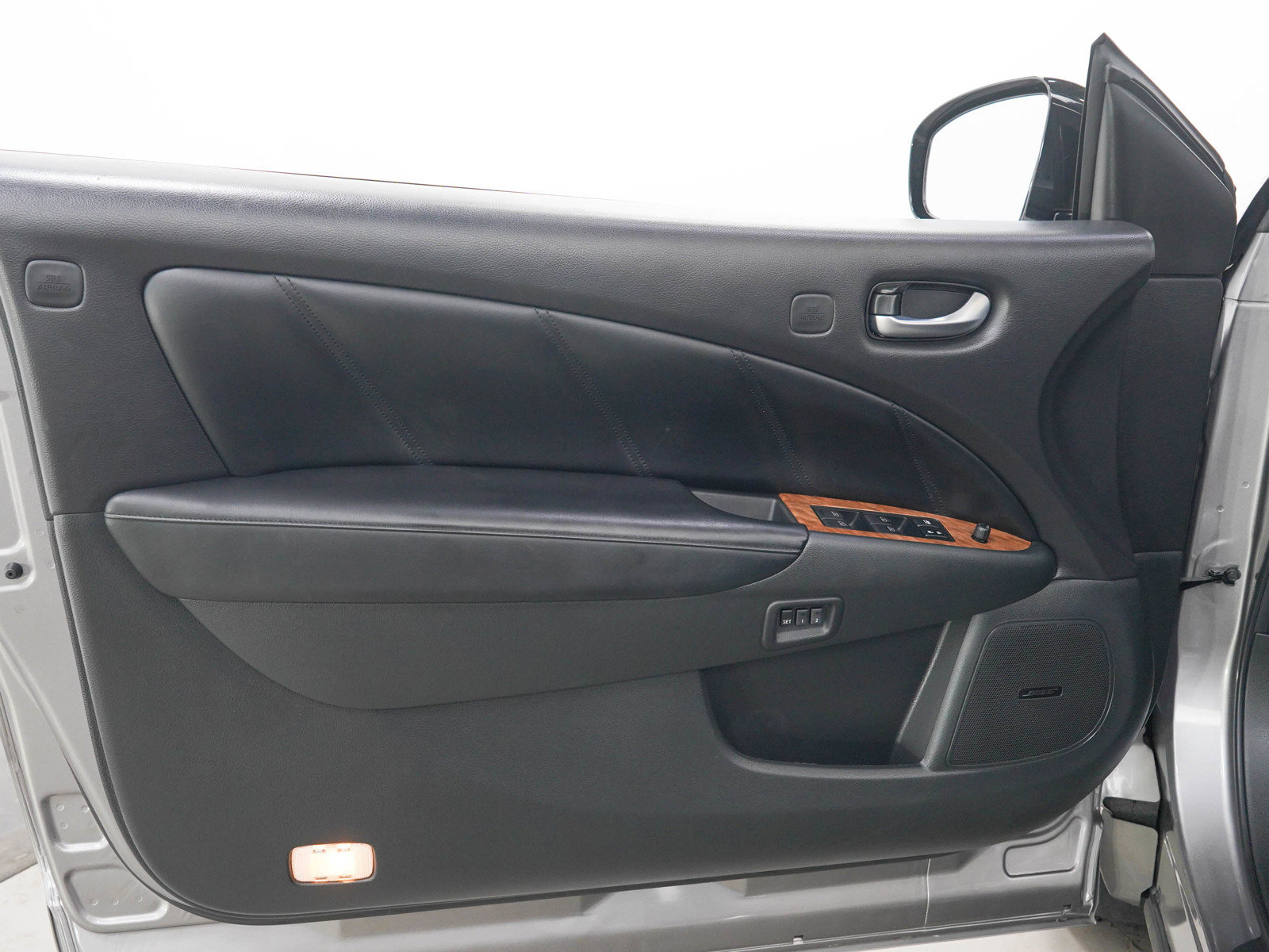 Used 2011 Nissan Murano AWD/4WD image 13