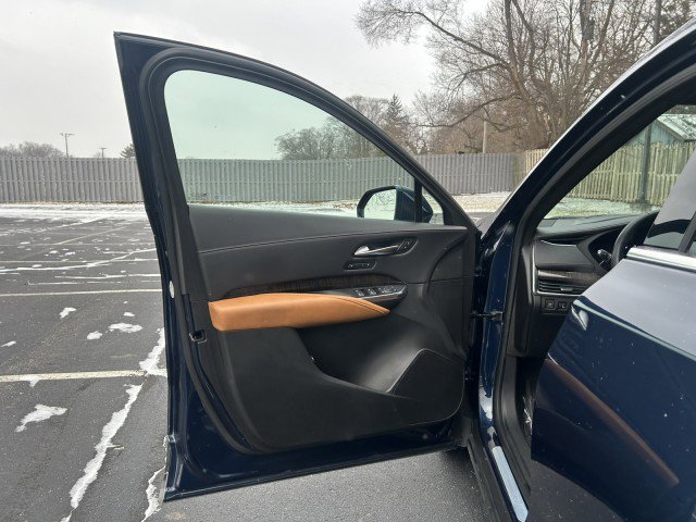 Used 2020 Cadillac XT4 Premium Luxury image 19