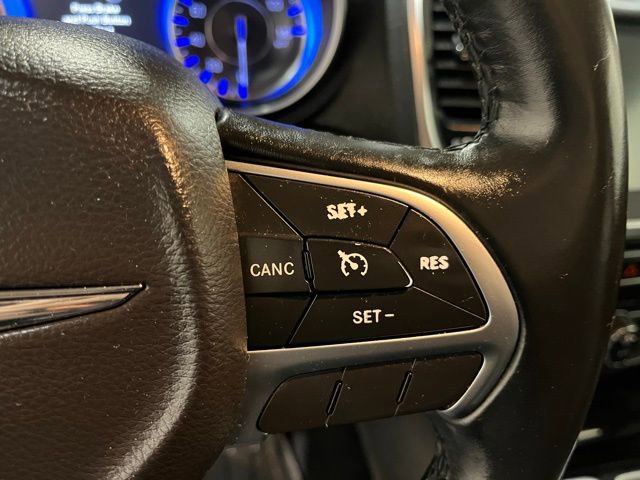 Used 2016 Chrysler 300 Limited w/ Driver Convenience Group AWD/4WD image 21