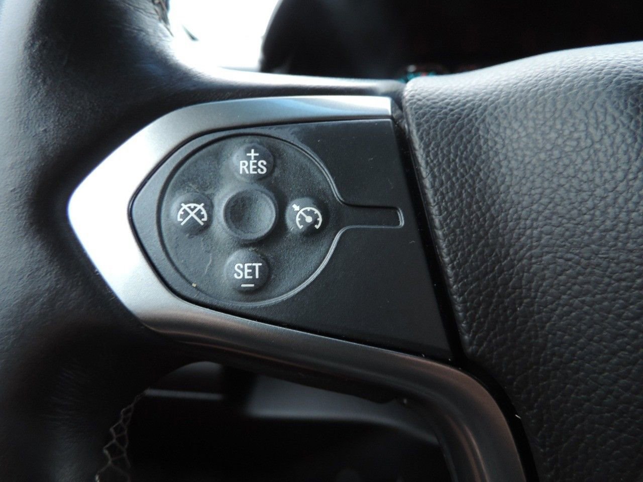 Used 2016 Chevrolet Tahoe LS image 30