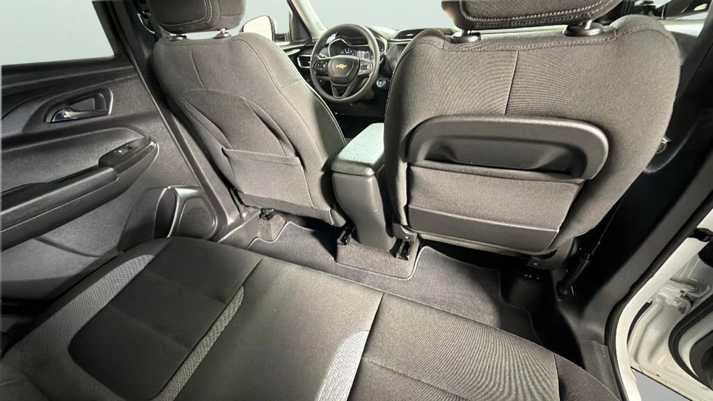 Certified 2023 Chevrolet TrailBlazer LT FWD image 29