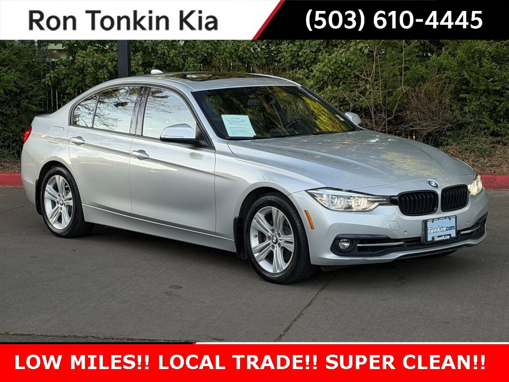 Used 2016 BMW 328i Sedan w/ Premium Package