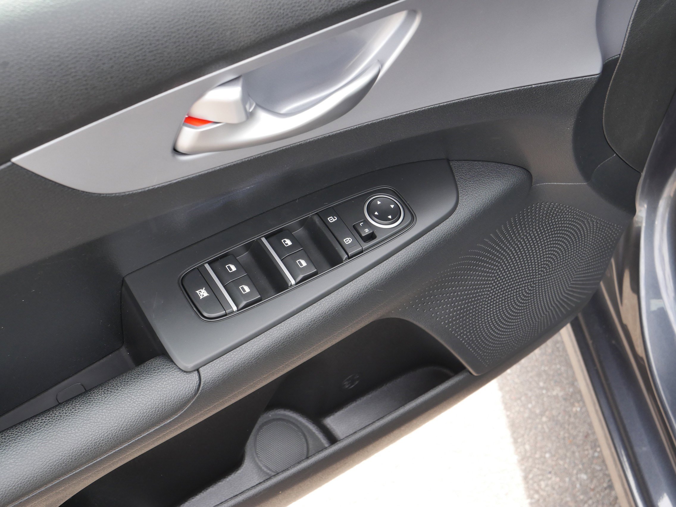 Certified 2023 Kia Forte LXS image 19