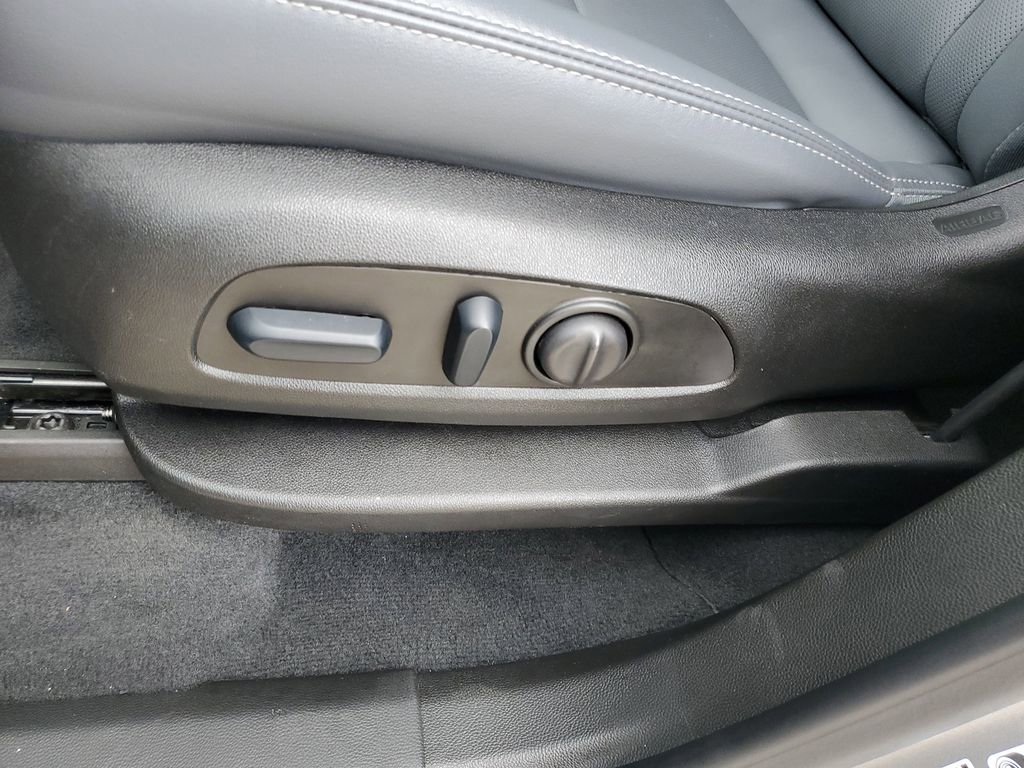 Used 2024 Buick Enclave Essence w/ Trailering Package, 5000 lbs. image 11