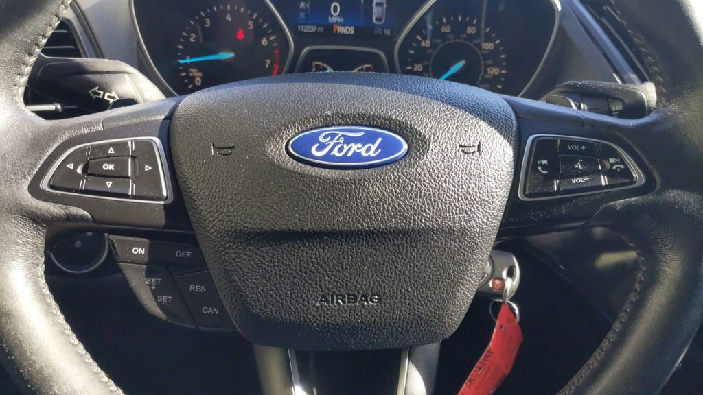 Used 2018 Ford Escape SE w/ SE Sport Appearance Package image 20
