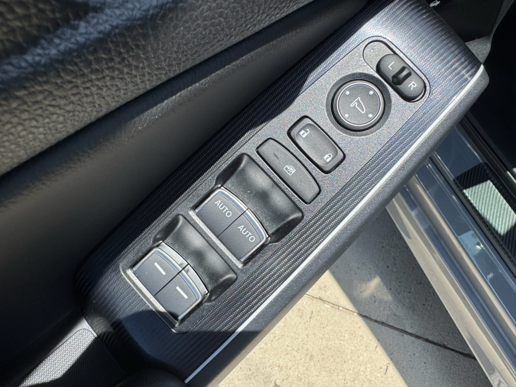 Certified 2025 Honda Civic Sport Touring image 11