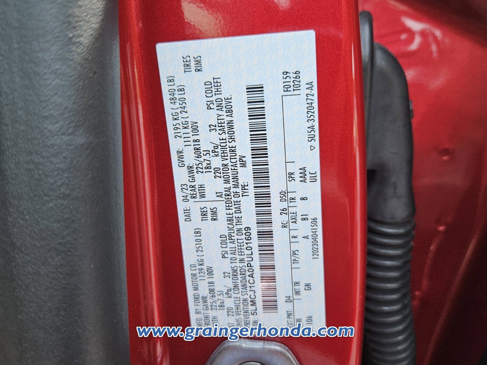Used 2023 Lincoln Corsair FWD w/ Equipment Group 101A image 14