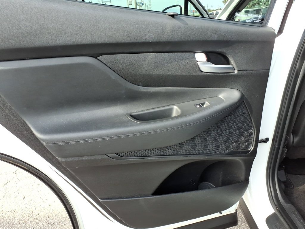 Used 2022 Hyundai Santa Fe SEL w/ Convenience Package FWD image 19