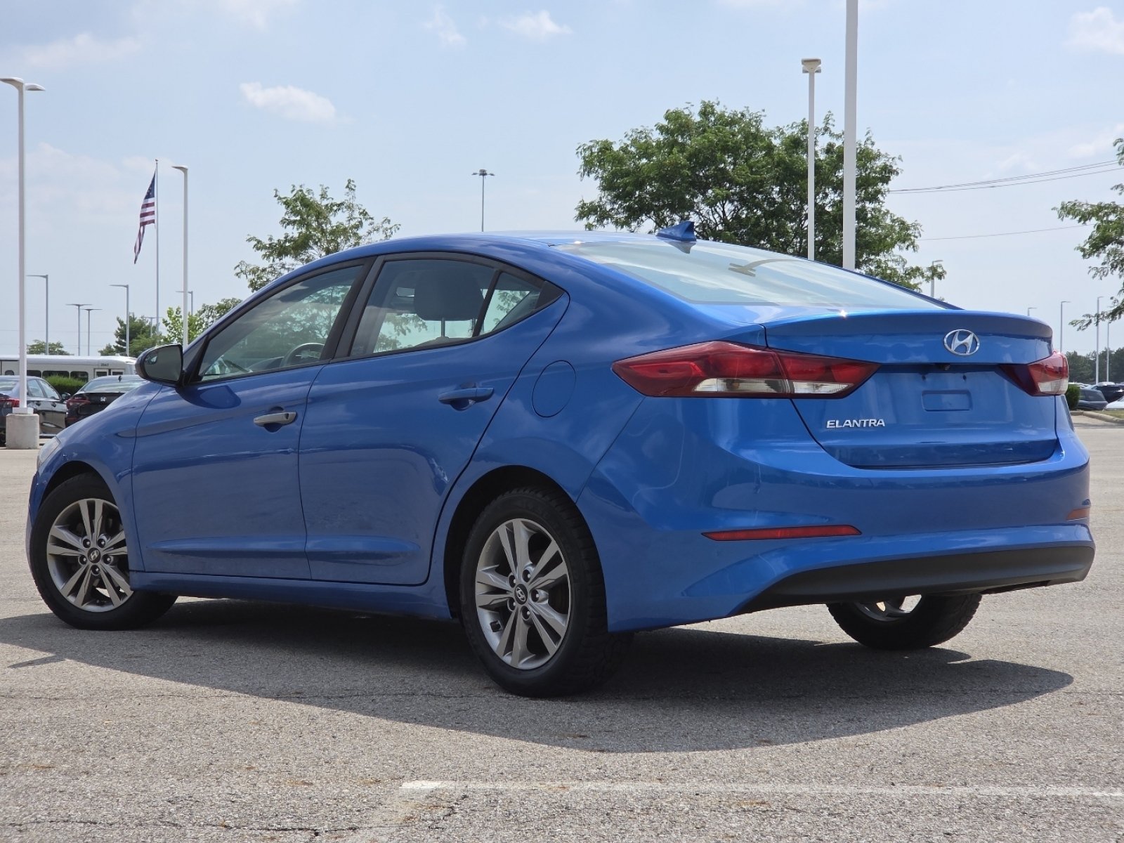 Used 2017 Hyundai Elantra SE FWD image 13