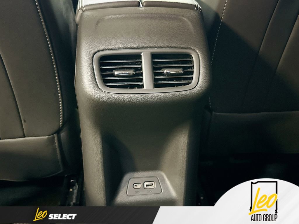 Used 2023 Buick Envision Preferred AWD/4WD image 27