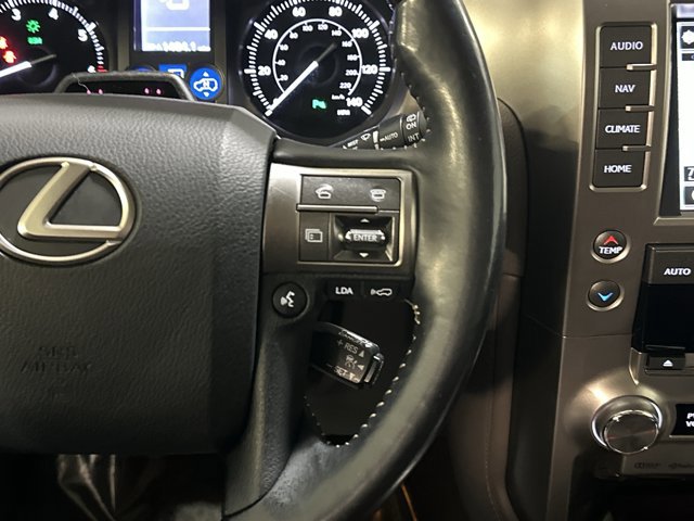 Used 2019 Lexus GX 460 Luxury AWD/4WD image 30