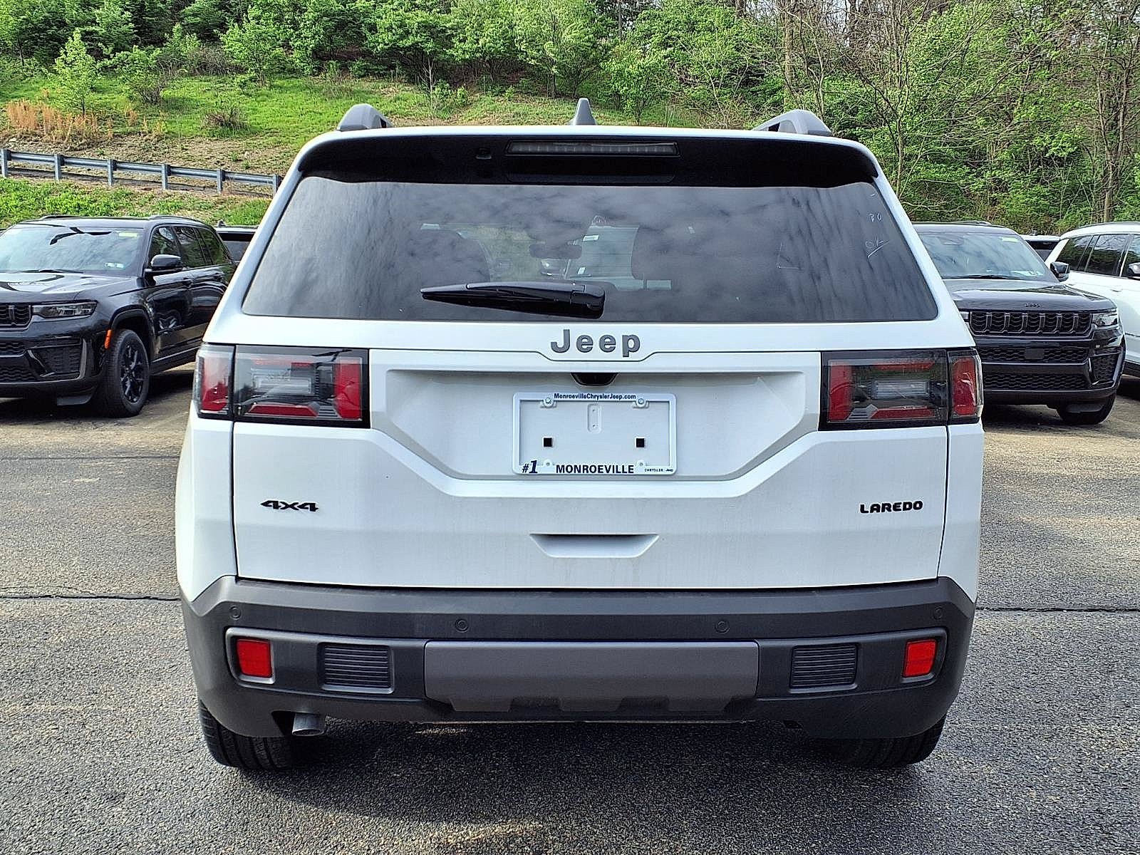 New 2026 Jeep Cherokee Laredo AWD/4WD image 4