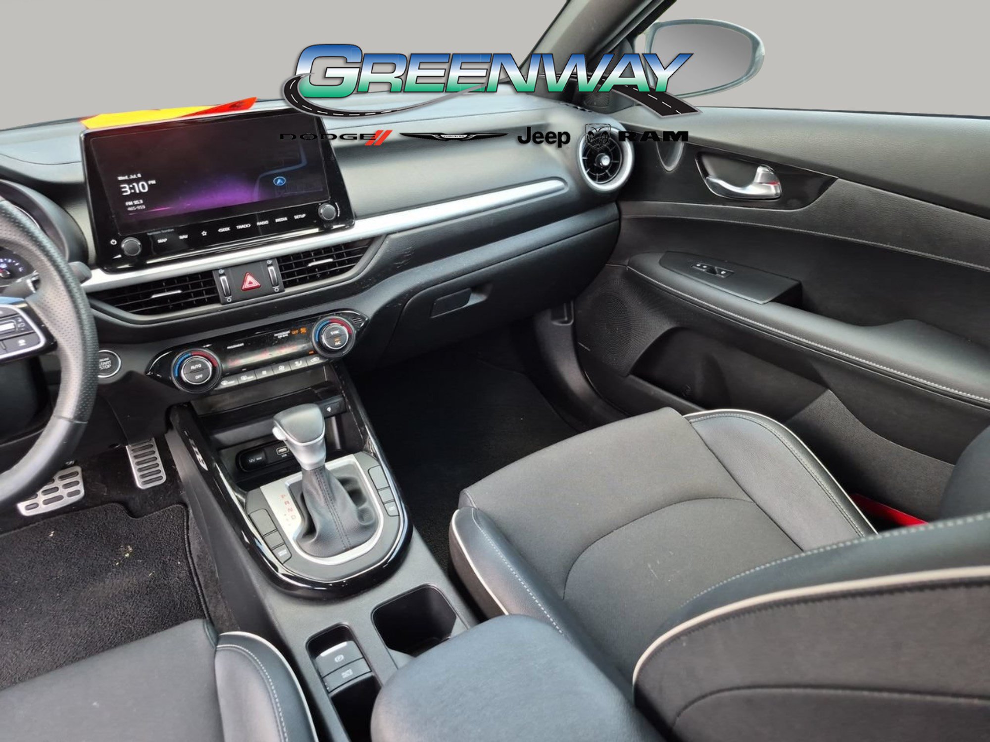 Used 2024 Kia Forte GT-Line w/ GT-Line Premium Package FWD image 11