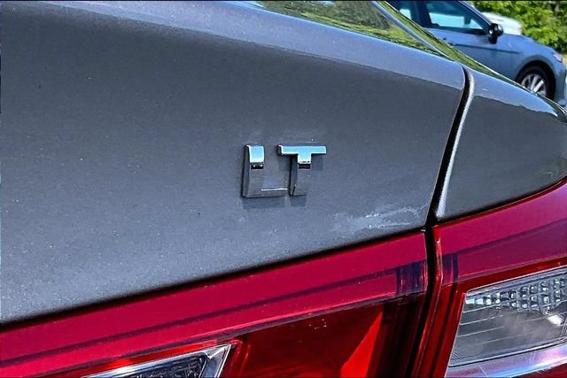 Used 2024 Chevrolet Malibu LT FWD image 23