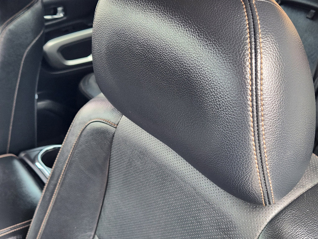 Used 2017 Nissan Titan SL image 15