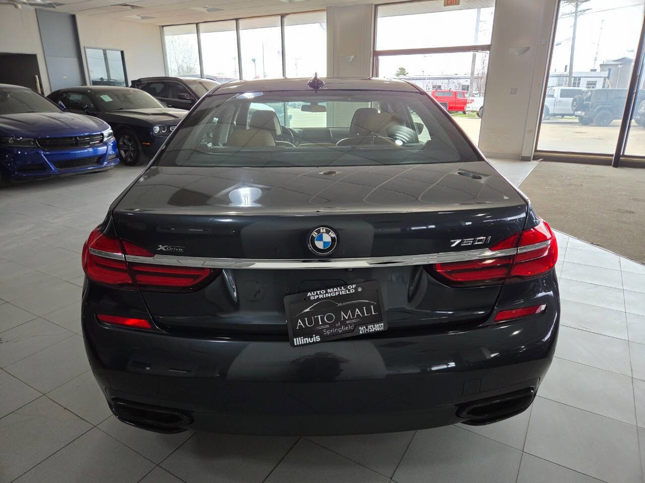 Used 2016 BMW 750i xDrive image 6