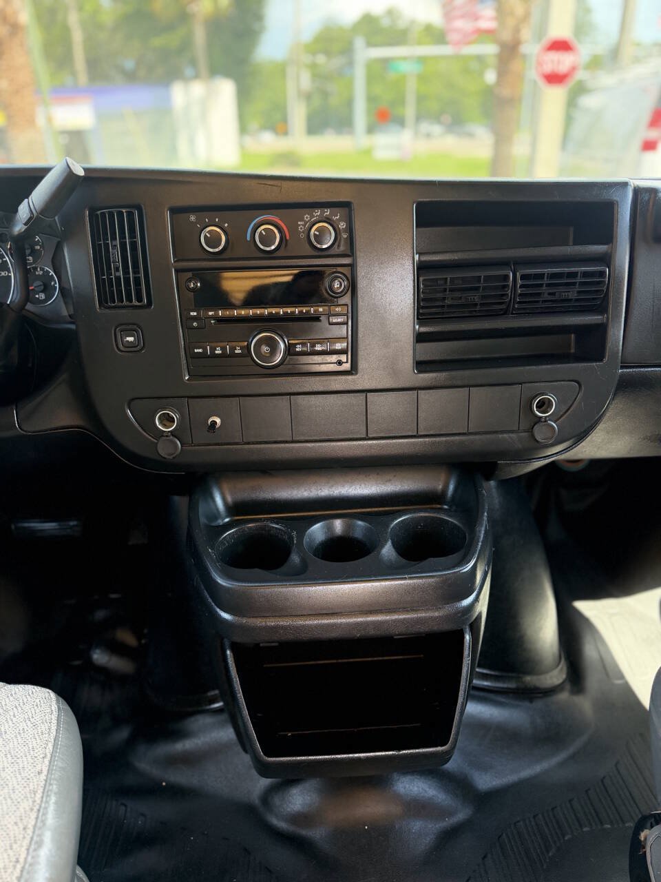 Used 2012 Chevrolet Express 3500 RWD image 14