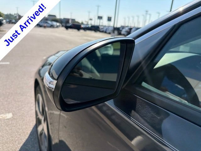 Used 2019 Kia Optima S FWD image 14