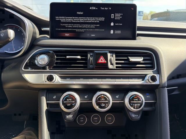 Used 2022 Genesis G70 2.0T AWD/4WD image 22