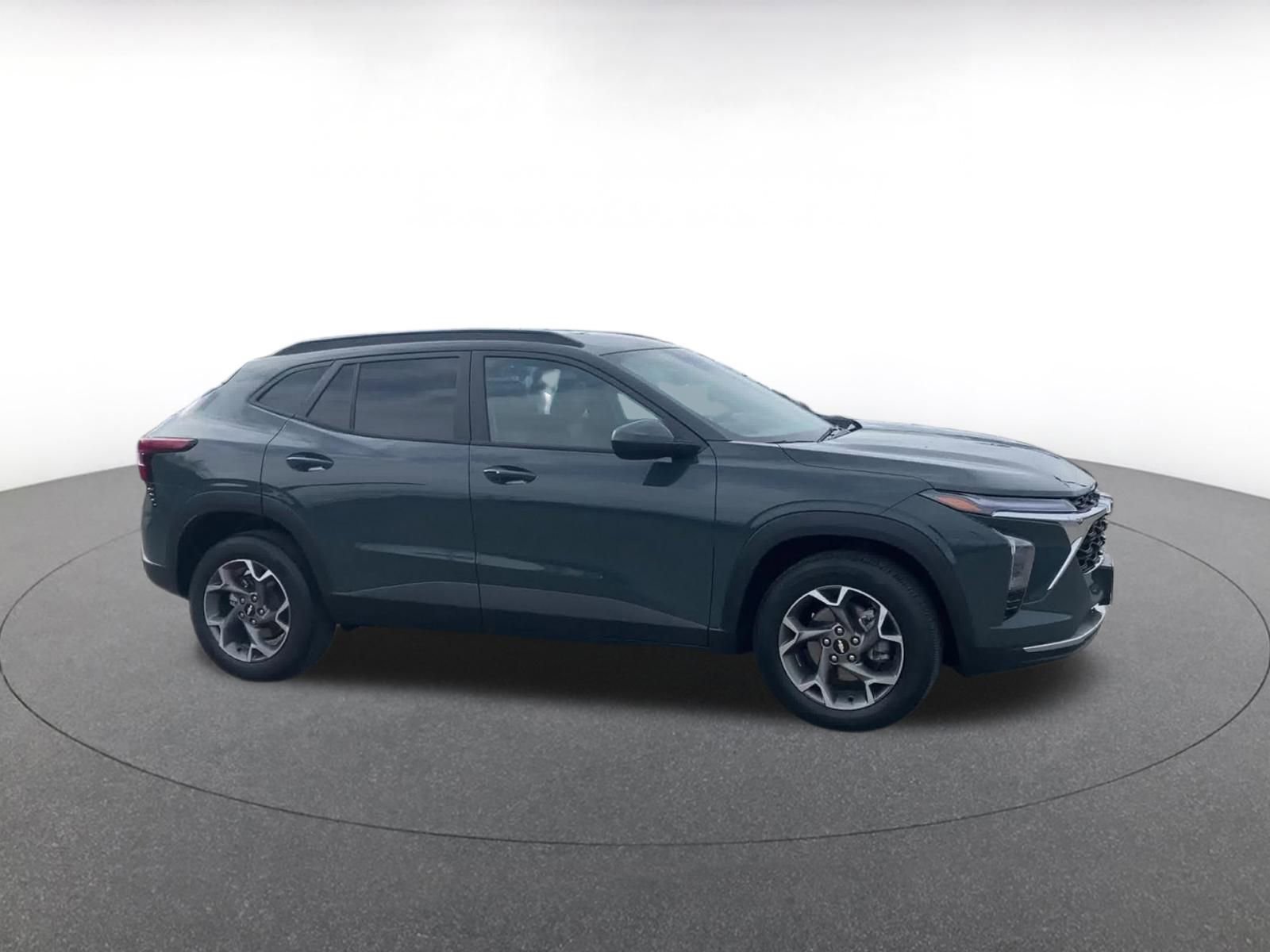 Used 2025 Chevrolet Trax LT w/ LT Convenience Package video 2