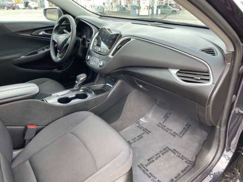 Used 2023 Chevrolet Malibu LT image 39