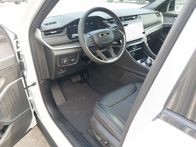 New 2026 Jeep Grand Cherokee Limited w/ Limited Altitude Package image 49