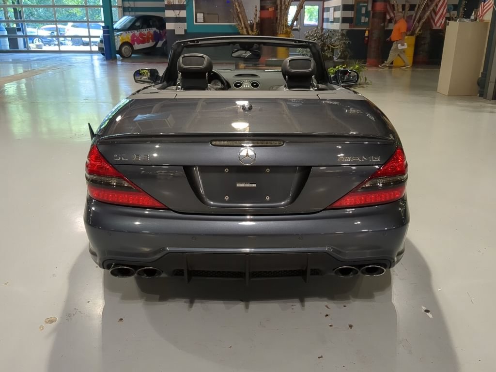 Used 2011 Mercedes-Benz SL 63 AMG image 10