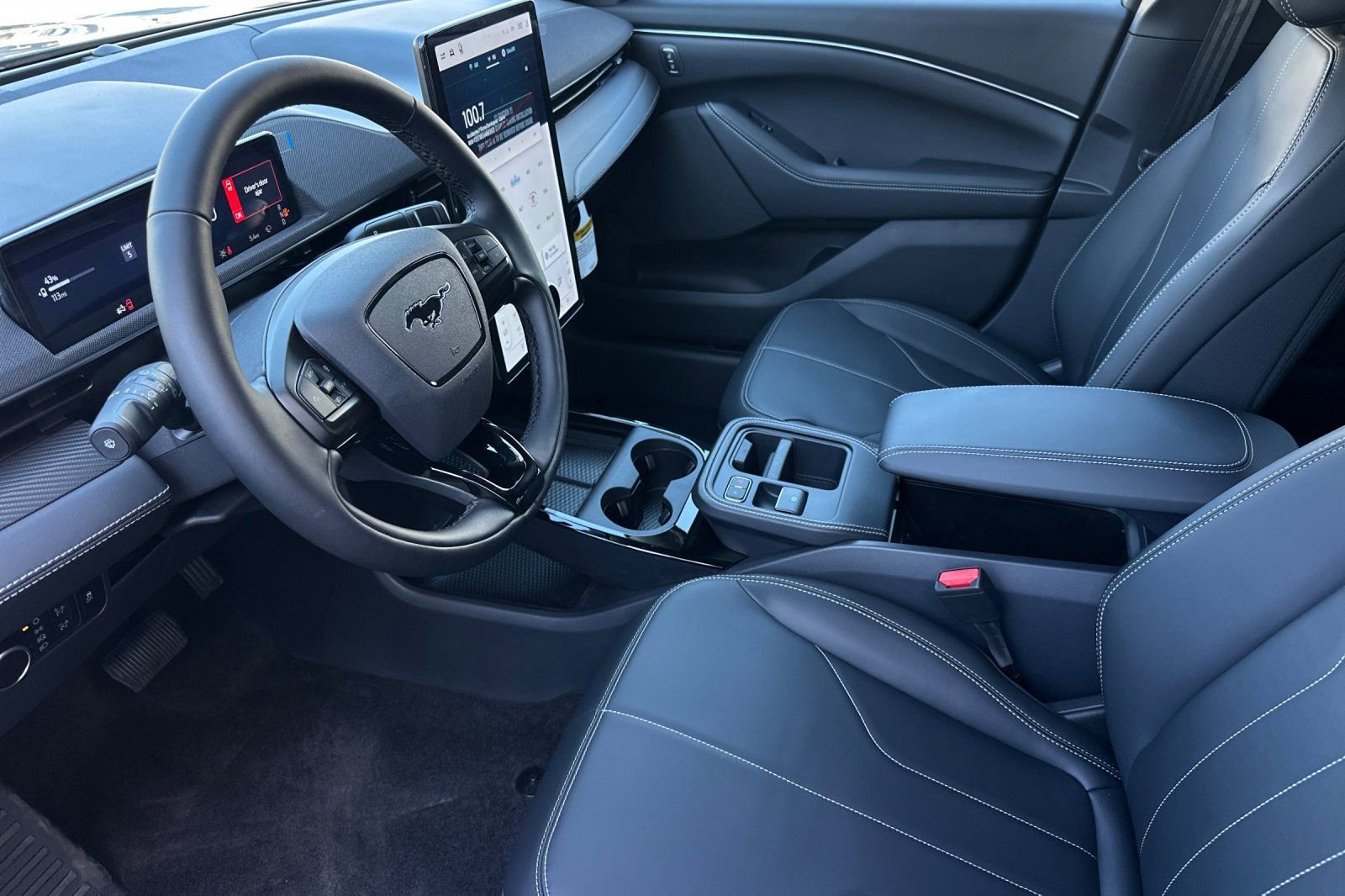 New 2026 Ford Mustang Mach-E Select image 9