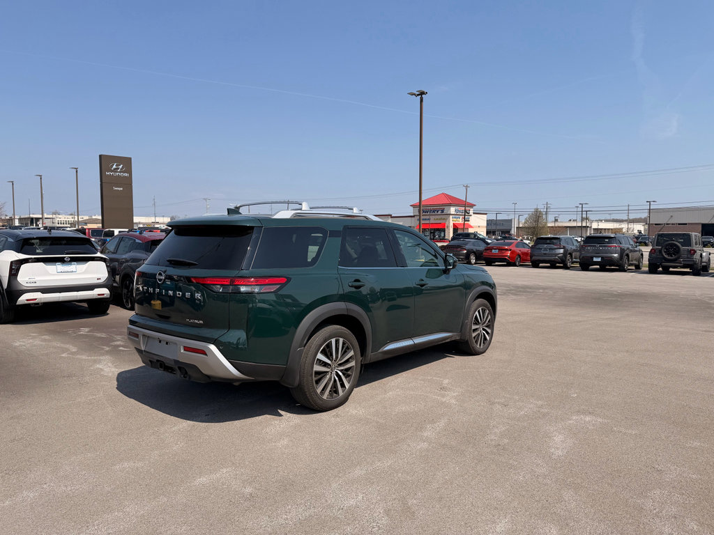 Used 2024 Nissan Pathfinder Platinum w/ Cargo Package image 4