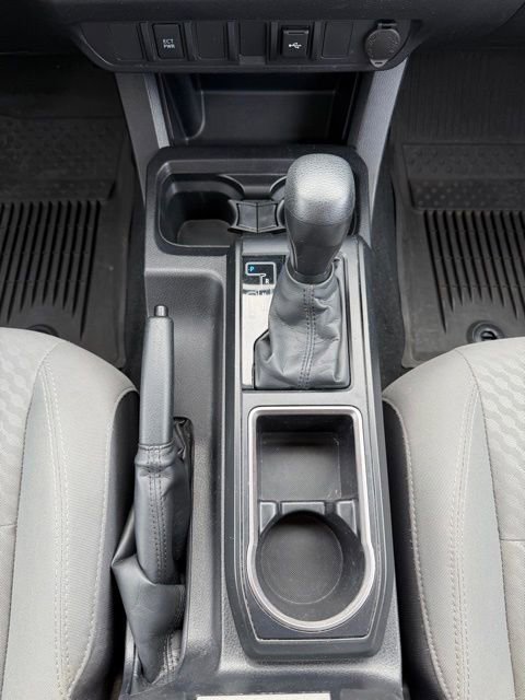 Certified 2022 Toyota Tacoma SR AWD/4WD image 9