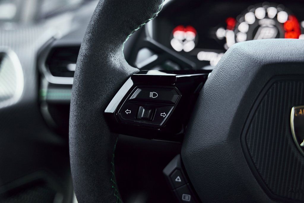 Used 2024 Lamborghini Huracan Sterrato image 49