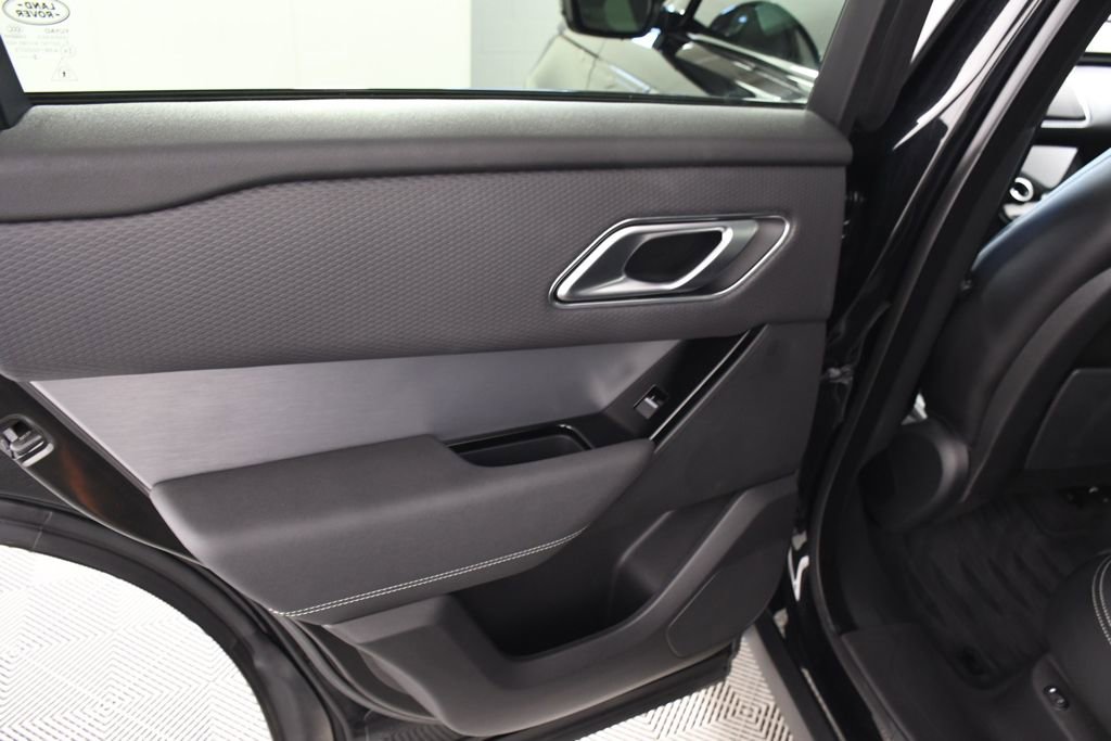 Used 2023 Land Rover Range Rover Velar R-Dynamic S AWD/4WD image 26