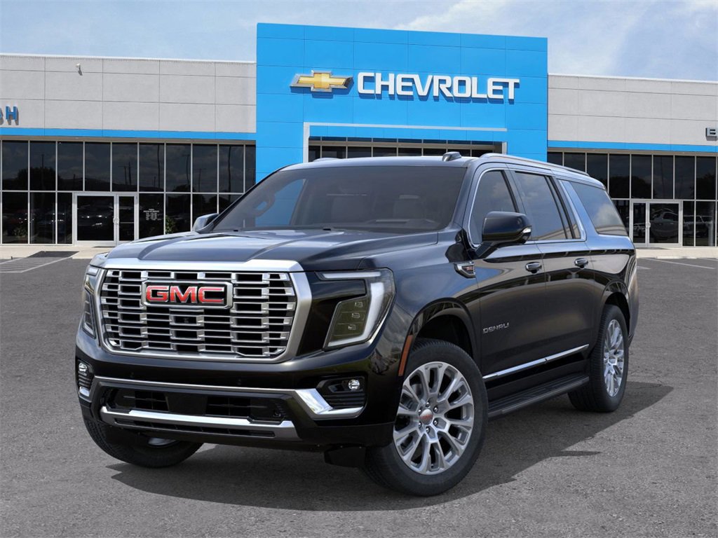 New 2025 GMC Yukon XL Denali image 30