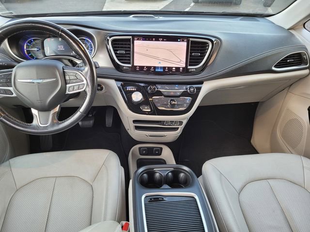 Certified 2021 Chrysler Pacifica Touring-L image 6