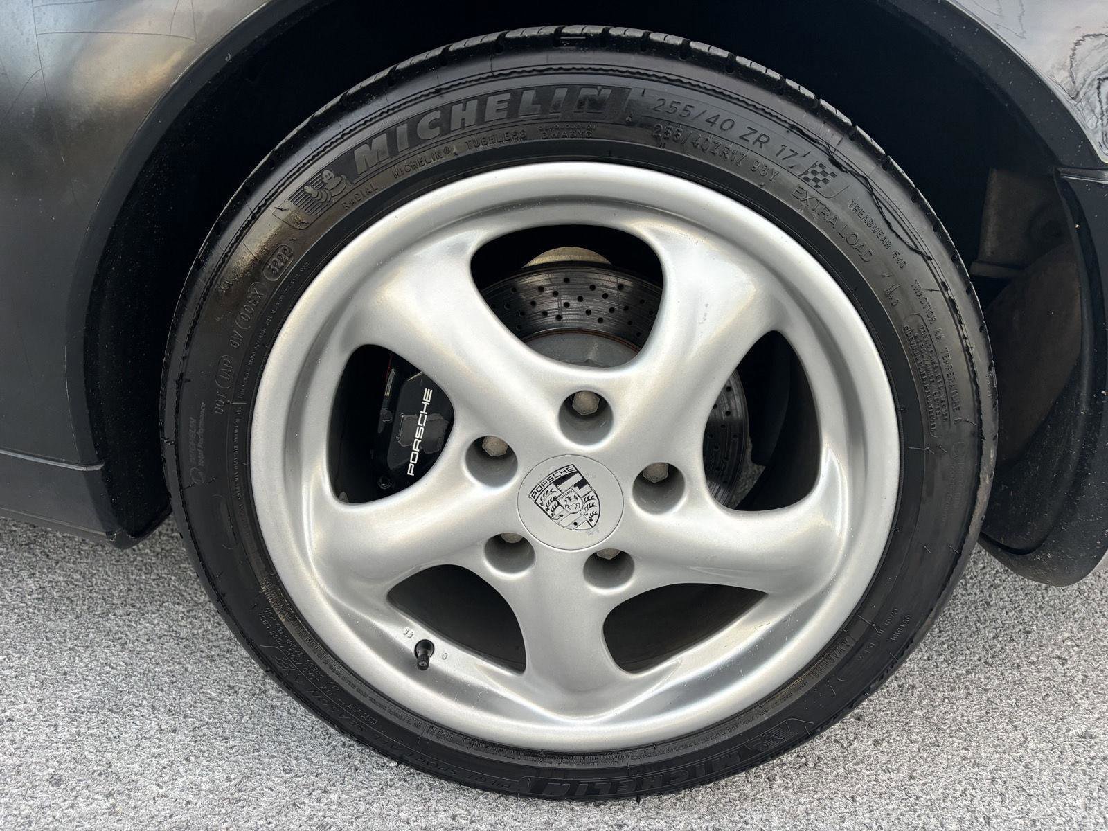 Used 1998 Porsche 911 Carrera image 26