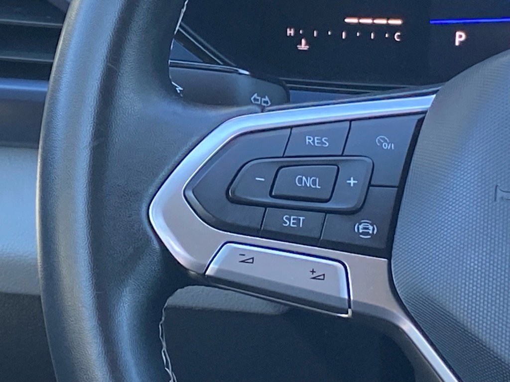 Used 2022 Volkswagen Taos SE image 7