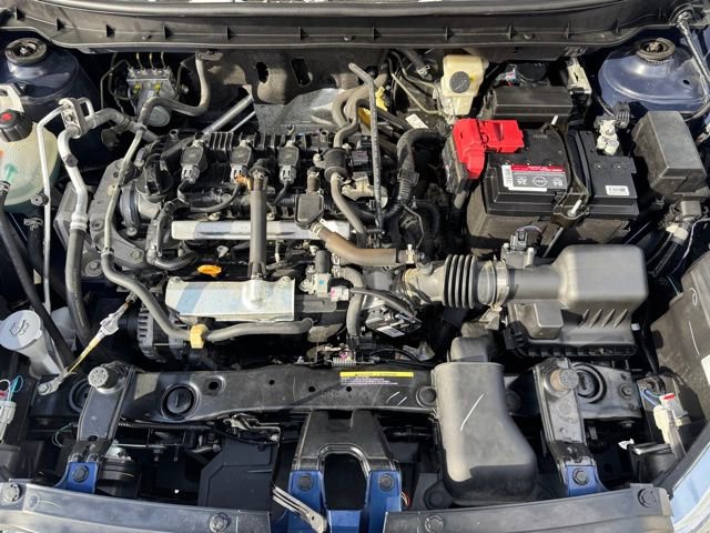 Used 2020 Nissan Kicks SR w/ SR Premium Package image 12