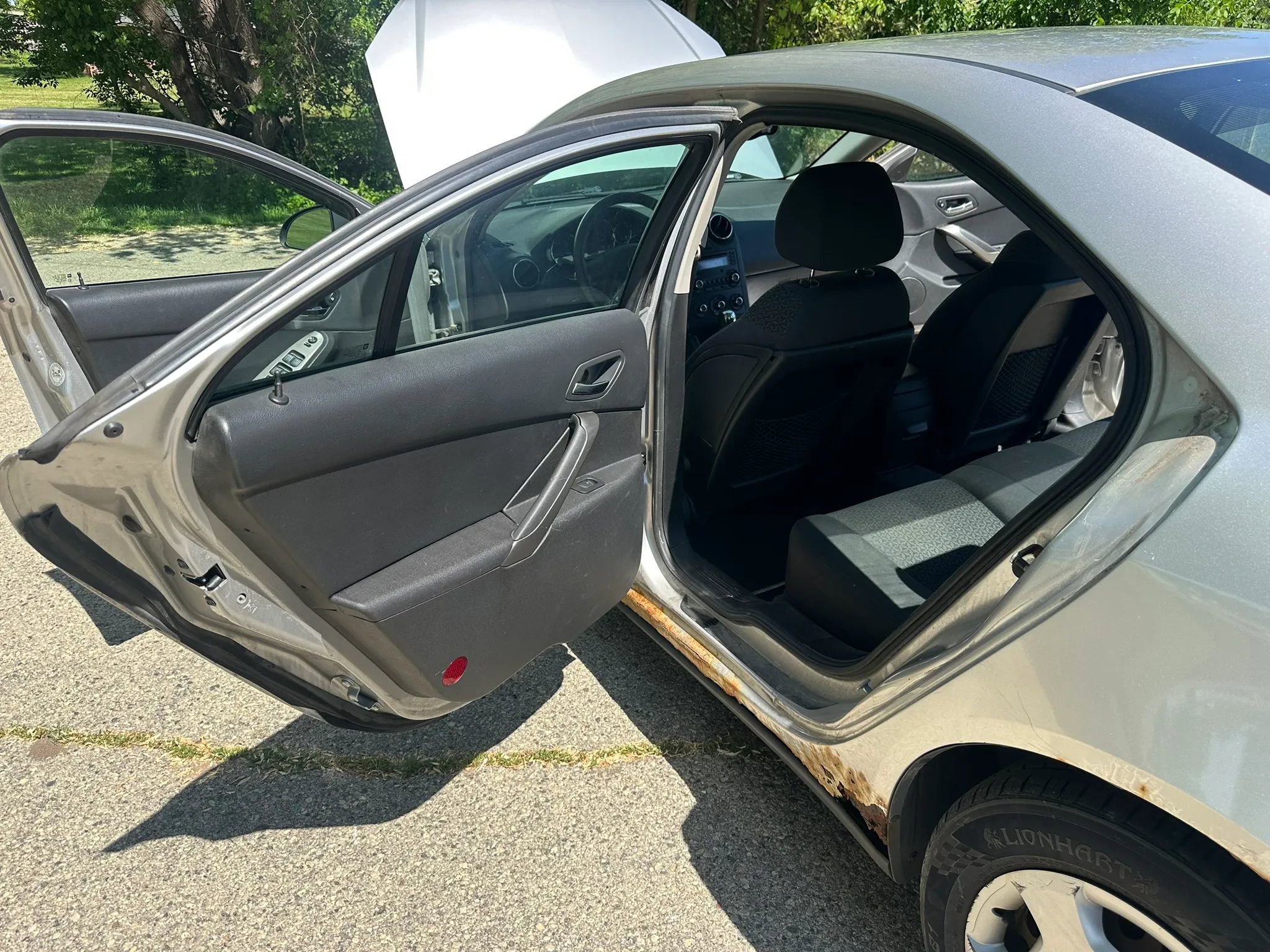 Used 2008 Pontiac G6 Value Leader FWD image 10