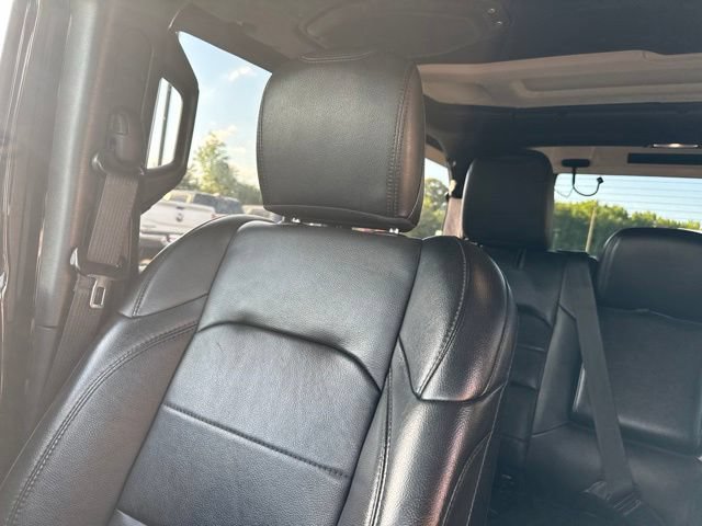Used 2022 Jeep Wrangler Unlimited Sahara AWD/4WD image 36