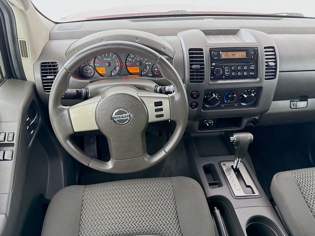 Used 2007 Nissan Frontier SE w/ SE Value Truck Pkg AWD/4WD image 21